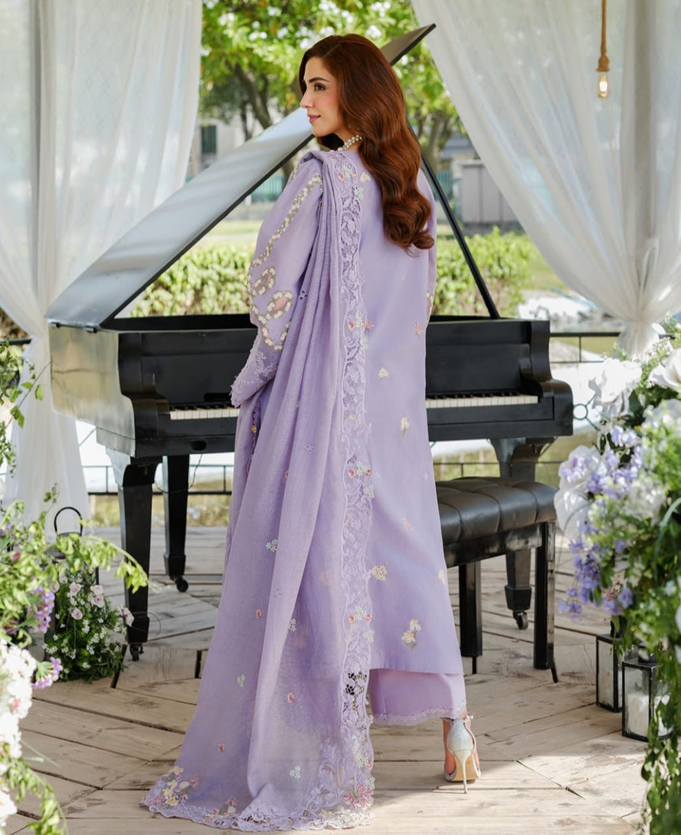 ELAF LUXURY EMBROIDERED LAWN 3 Pc