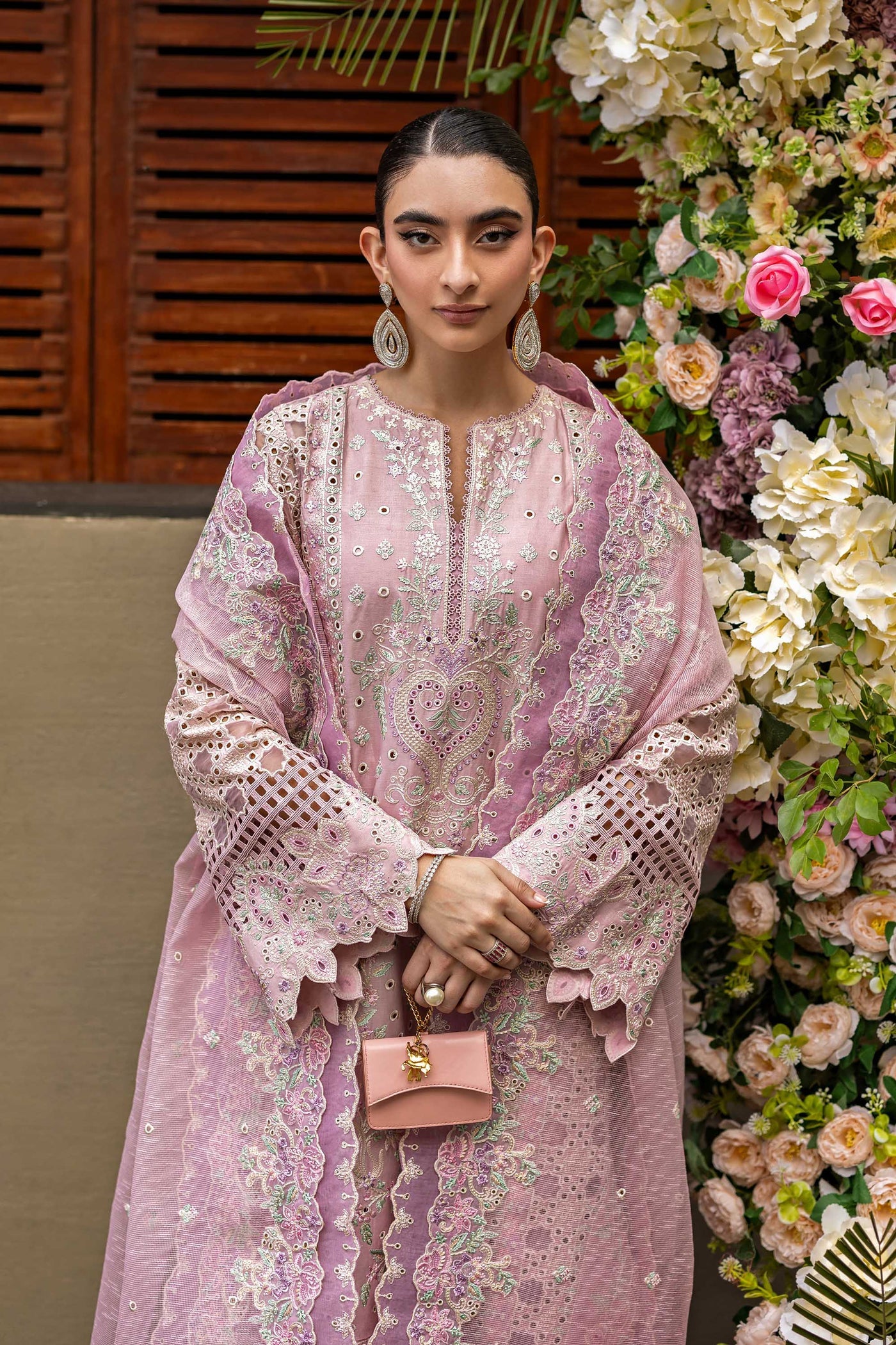 AKBAR ASLAM NEW TRENDING MOST LUXURIOUS DESIGN