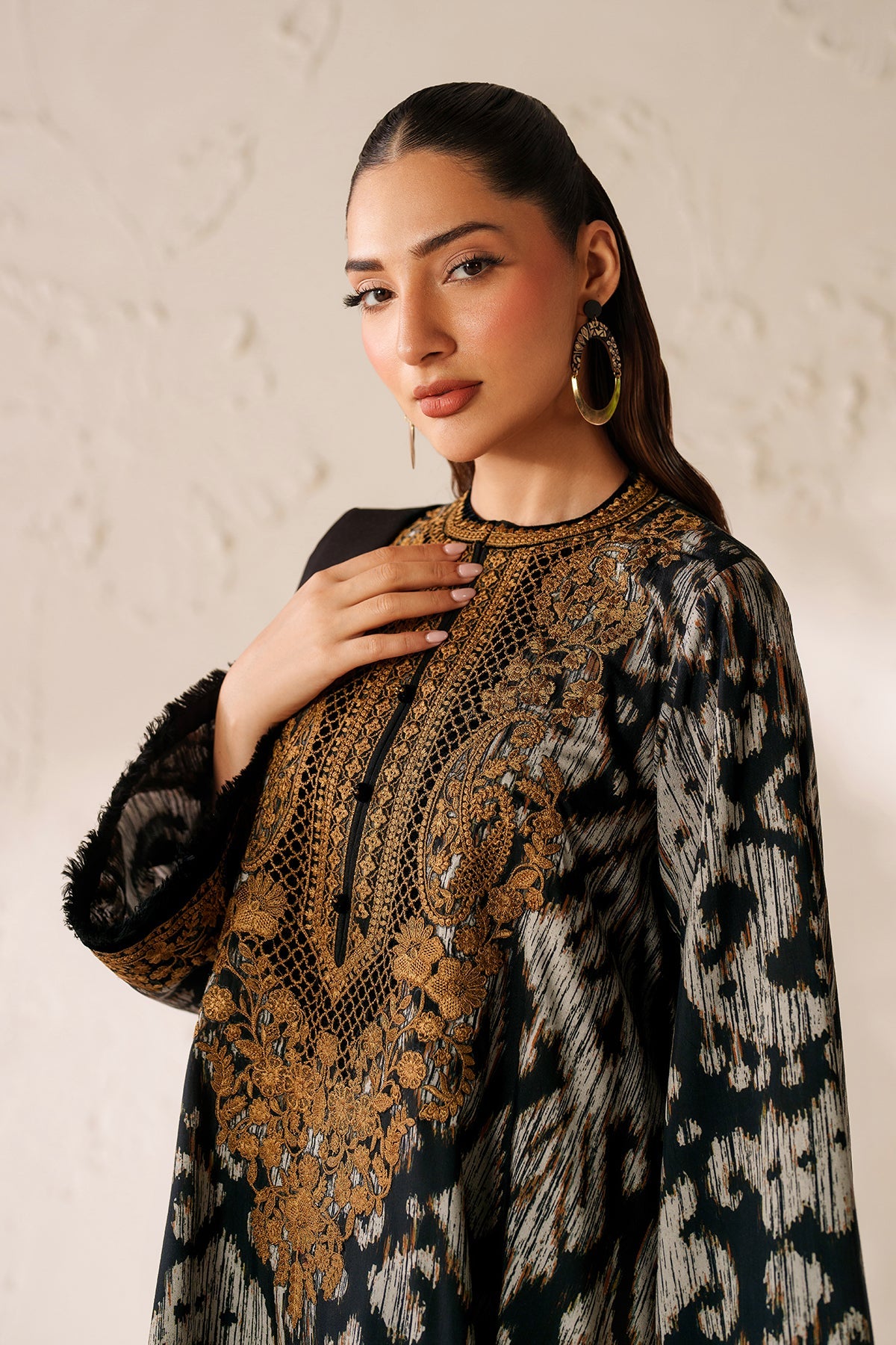 BAROQUE PRINTED 3 PIECE WITH PATCHES AND READY DUPPATA