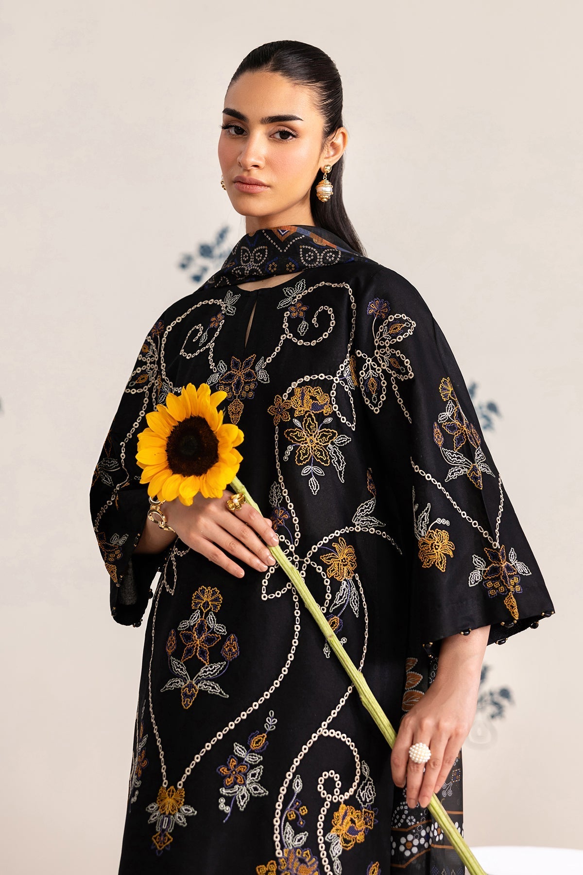 Baroque Dhanak Embroidered 3pc Article With Printed Wool Shawl Black Color