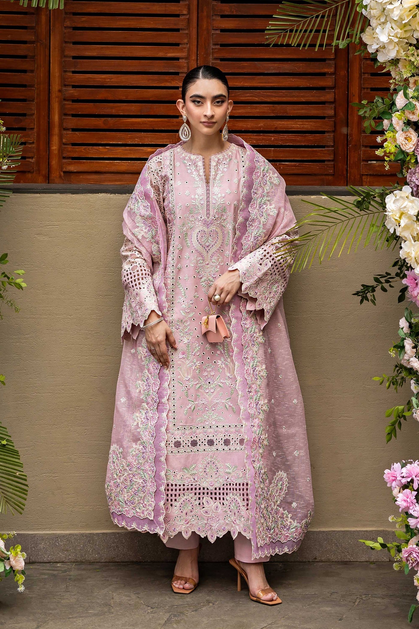 AKBAR ASLAM NEW TRENDING MOST LUXURIOUS DESIGN