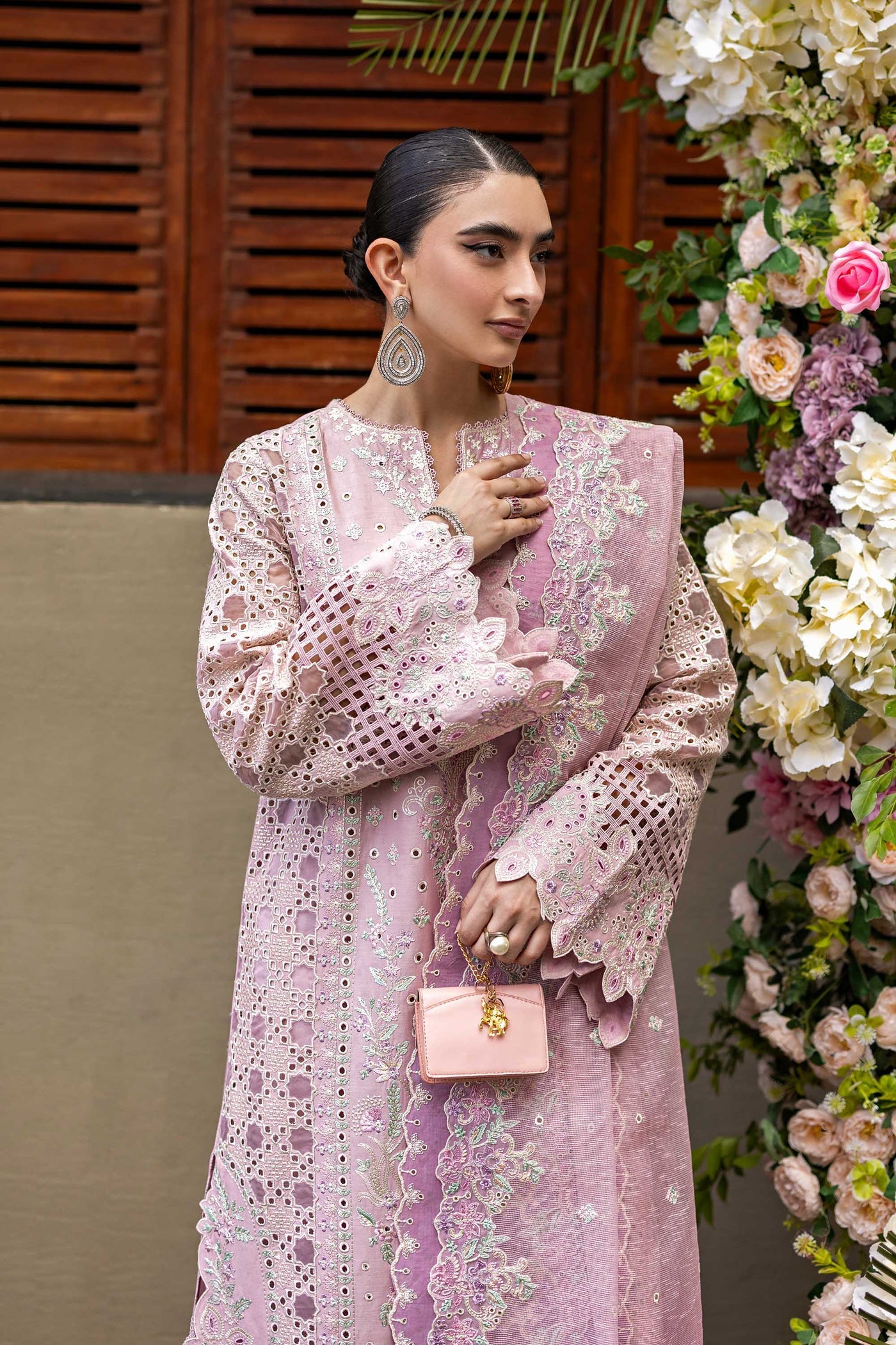 AKBAR ASLAM NEW TRENDING MOST LUXURIOUS DESIGN