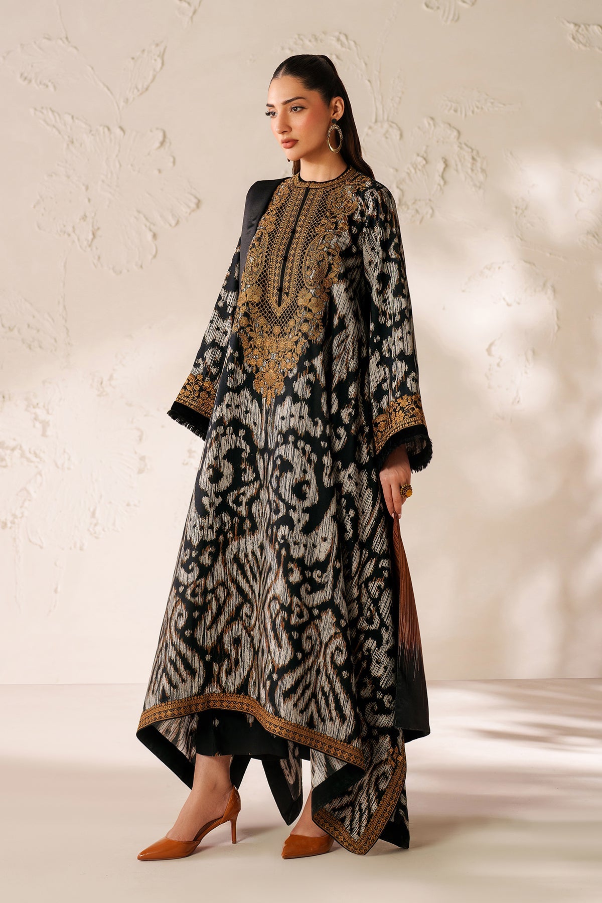 BAROQUE PRINTED 3 PIECE WITH PATCHES AND READY DUPPATA