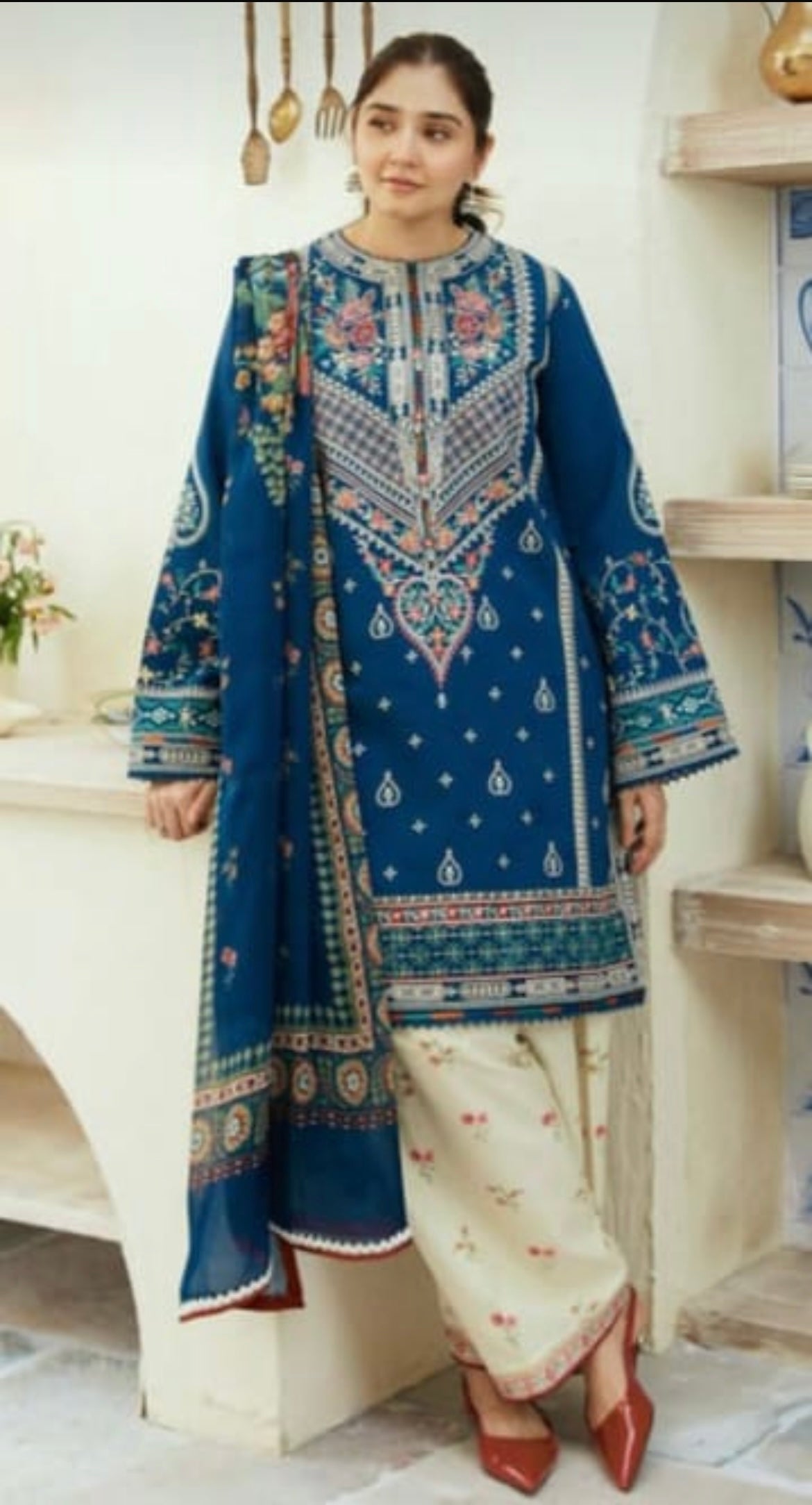Zara ShahJahan Embroidered Dhanak 3 Piece