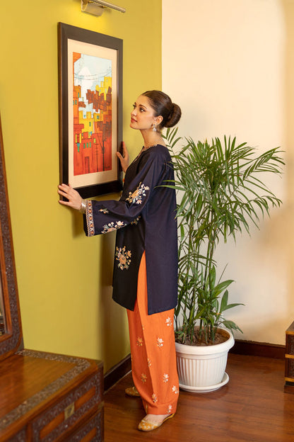 URGE LUXURY EMBROIDERED 2 PIECE