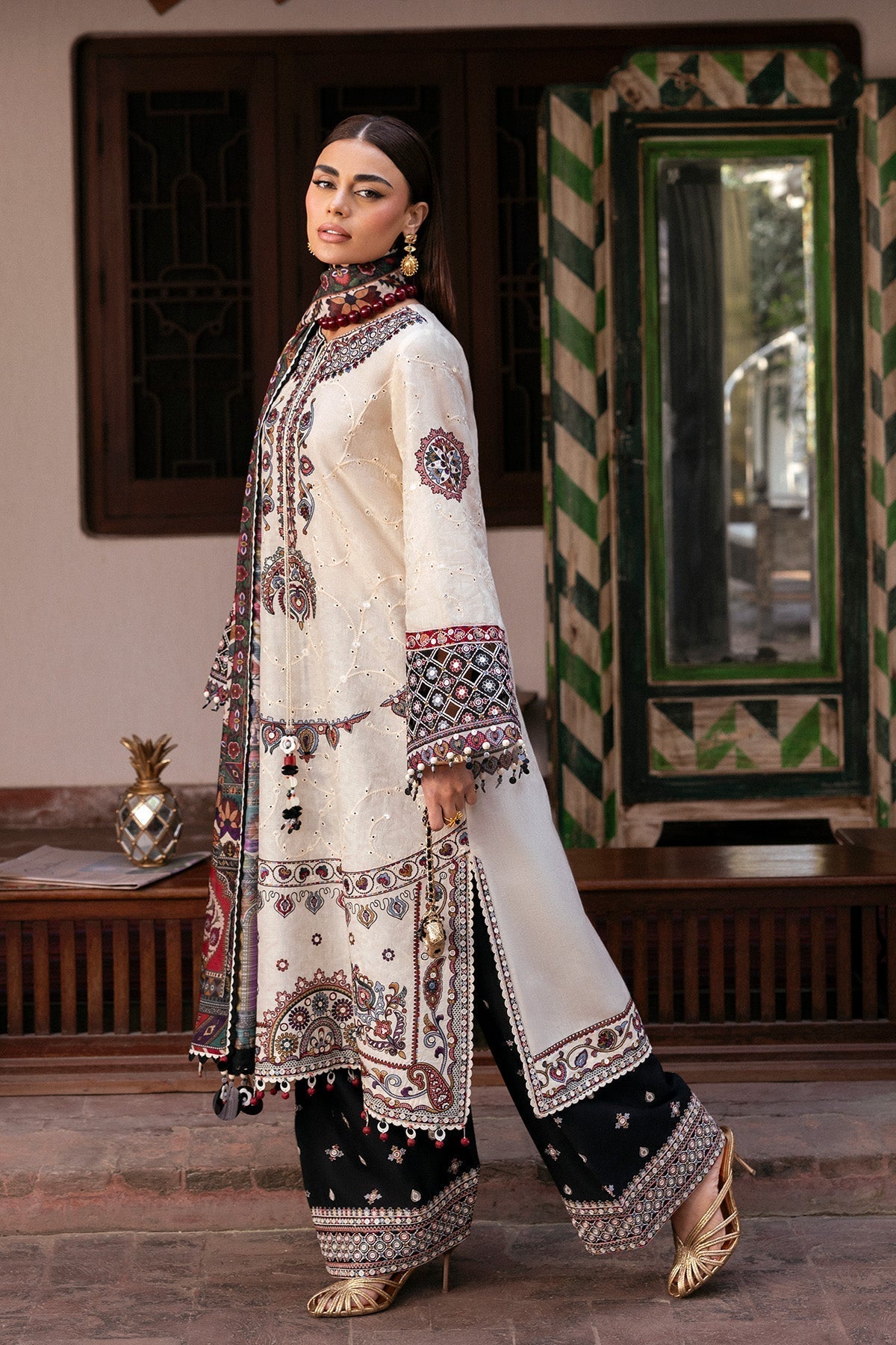 JAZMIN LUXURY EMBROIDERED UNSTITCHED 3 PC