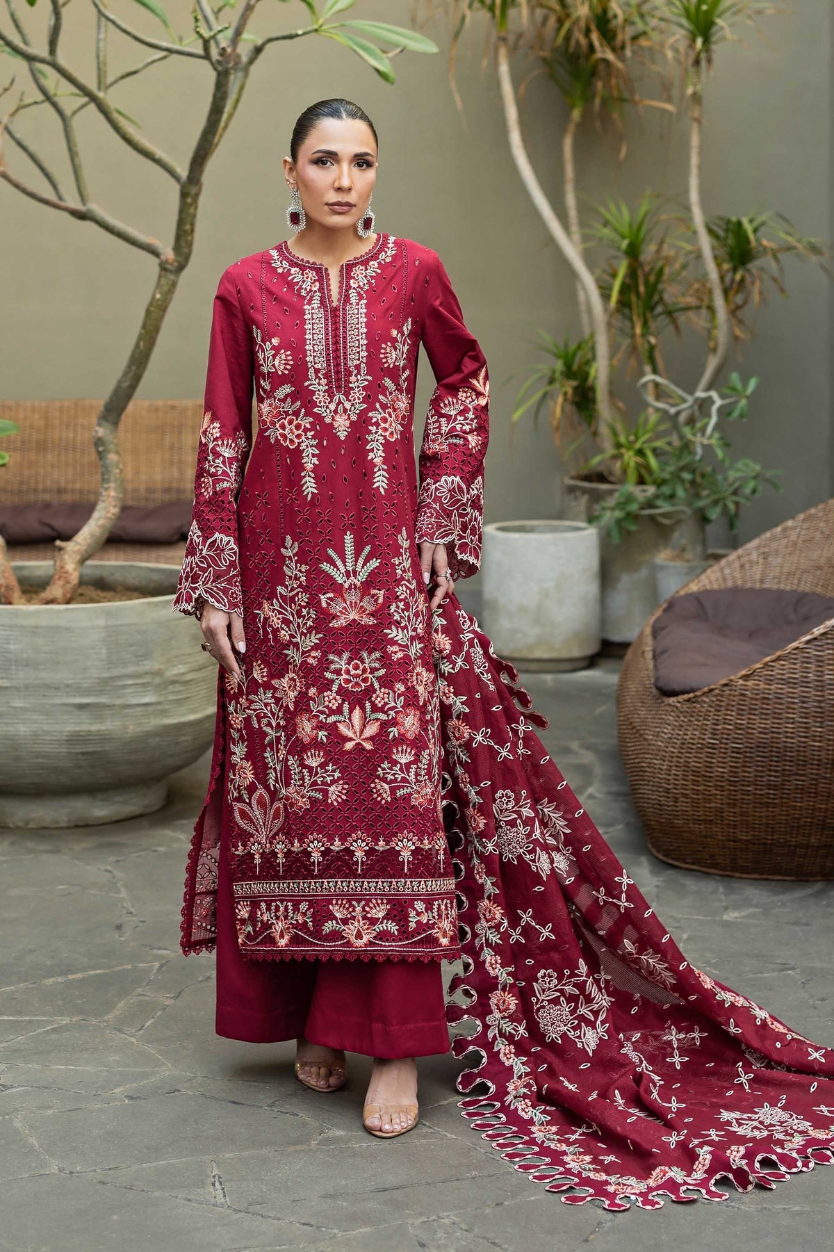 AKBAR ASLAM LUXURY EMBROIDERED LAWN 3 PC