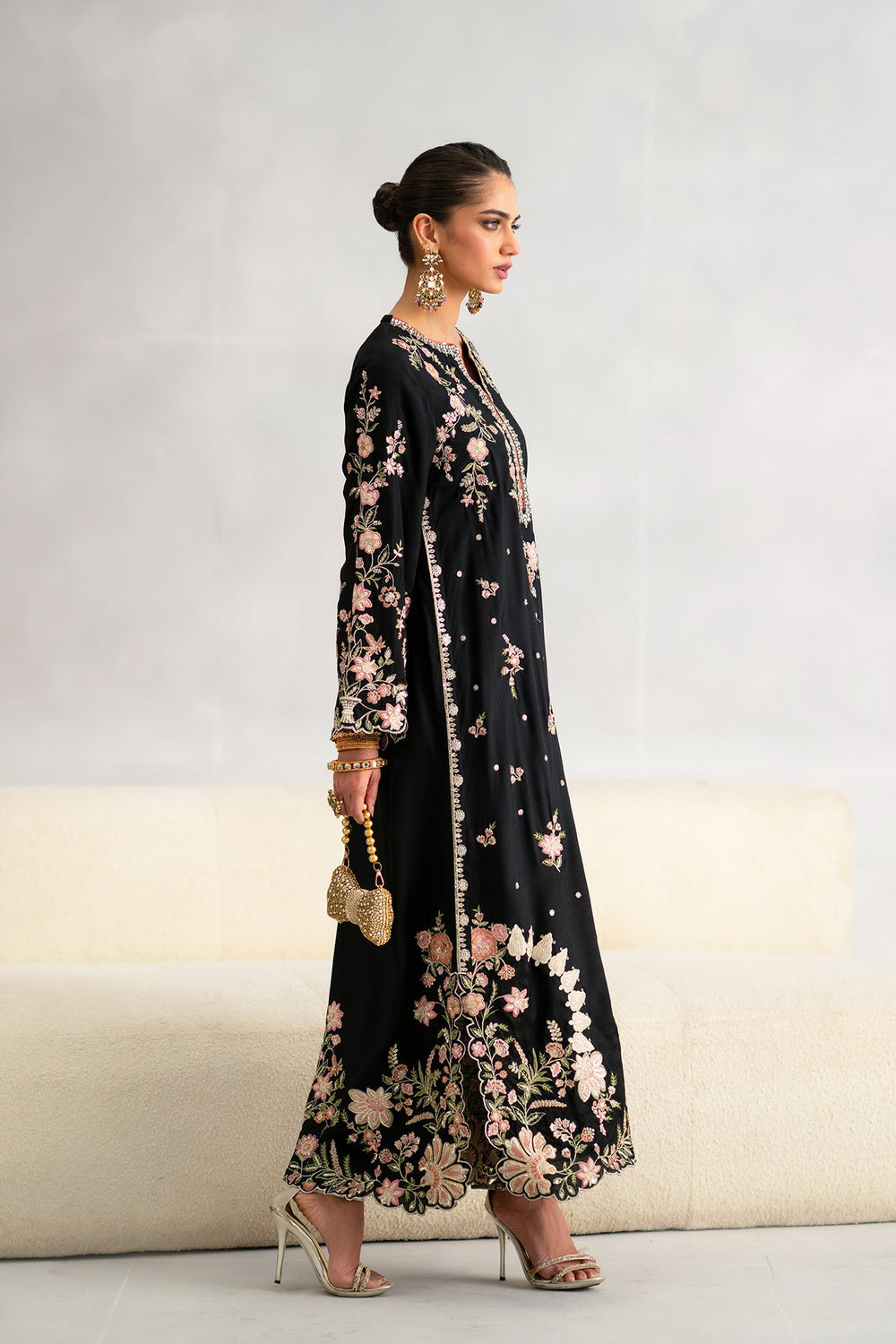 ETHNC BLACK EMBROIDERED SILK KAFTAN 2 PC