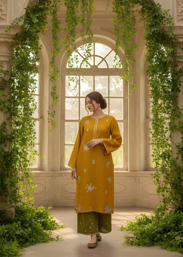 URGE PRET LUXURY EMBROIDERED 2 PIECE
