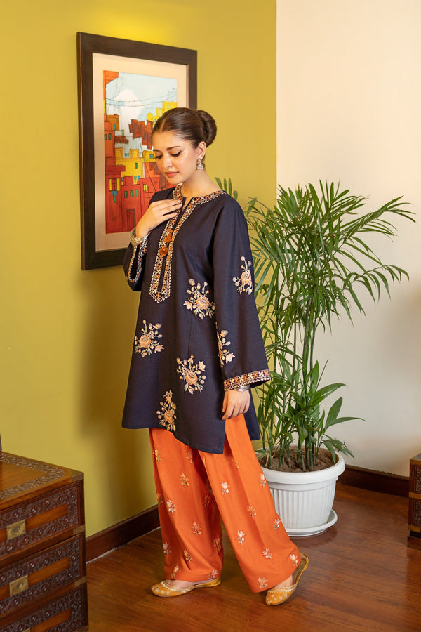 URGE LUXURY EMBROIDERED 2 PIECE