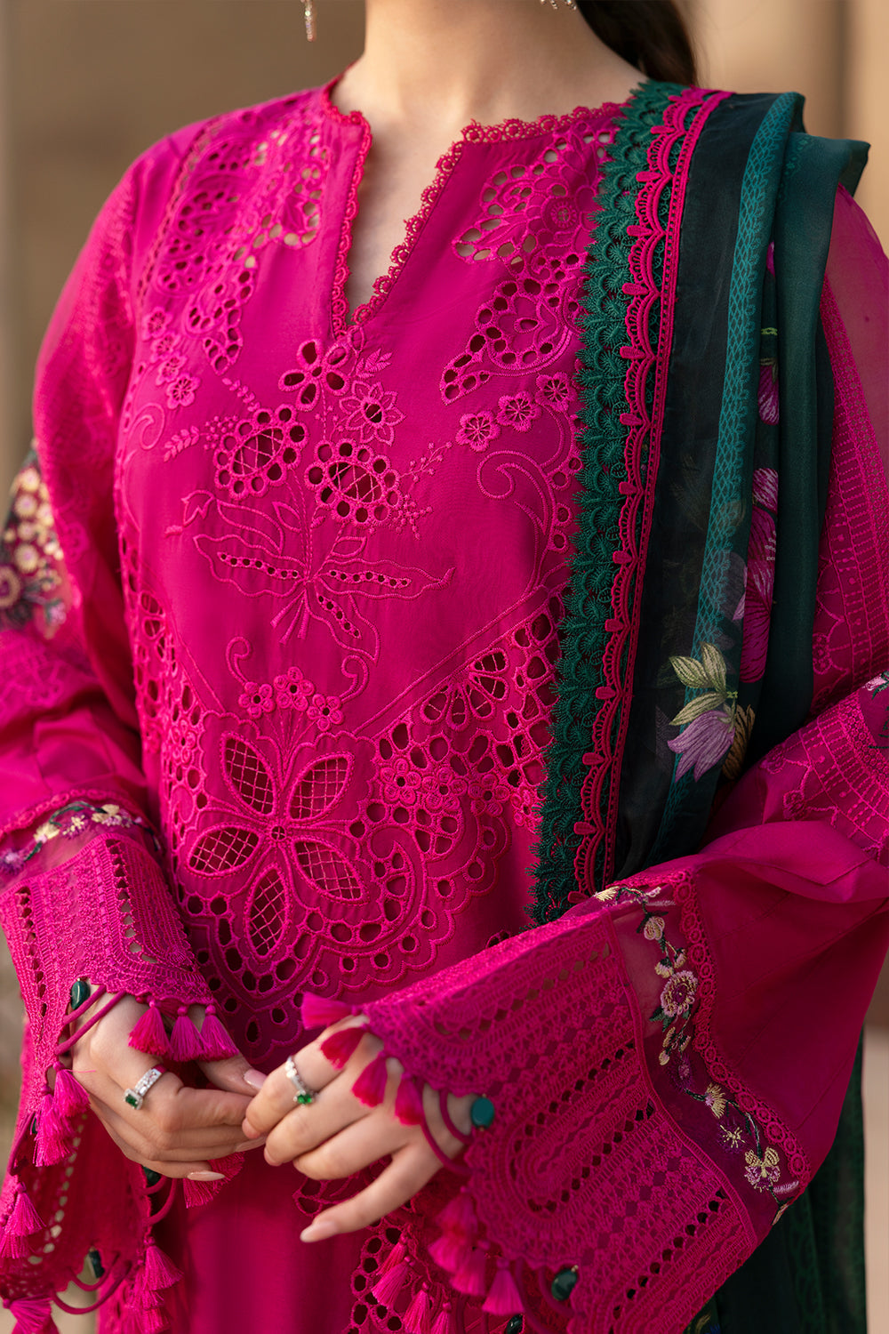 SAIRA RIZWAN LUXURY LAWN EMBROIDERED UNSTITCHED 3 PC ARTICLE