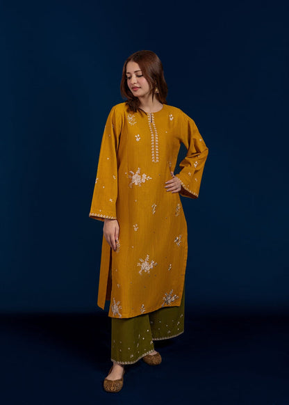 URGE PRET LUXURY EMBROIDERED 2 PIECE