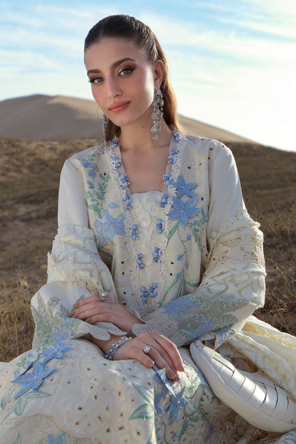 RANG RASIA LUXURY EMBROIDERED 3 PIECE ARTICLE