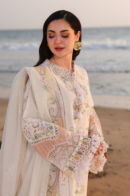 QALAMKAR LUXURY EMBROIDERED LAWN 3 PC