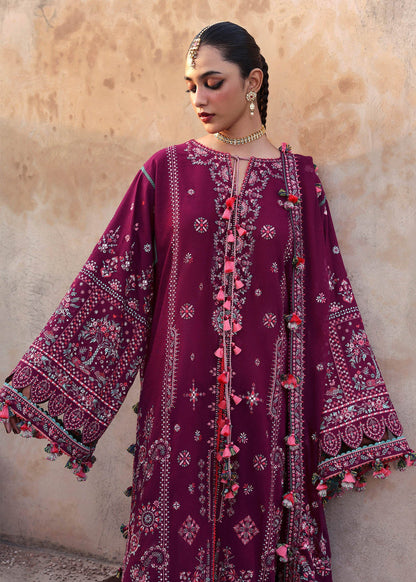 HUSSAIN REHAR HANGING PREMIUM LUXURY EMBROIDERED ARTICLE