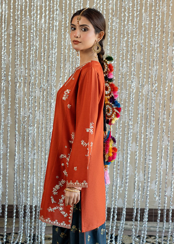 URGE LUXURY EMBROIDERED LAWN 2 PIECE