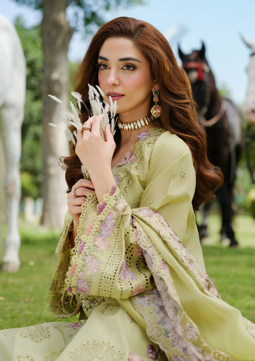 ELAF LUXURY EMBROIDERED UNSTITCHED 3 PC ARTICLE