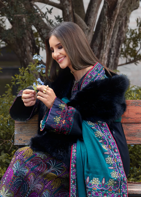 MUSHQ EMBROIDERED LAWN 3 PC